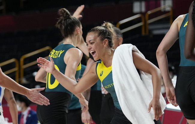 美国女篮 vs 法国女篮，一场激情四溢的篮球盛宴