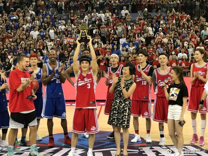 华人NBA总冠军,荣耀与梦想的交响曲 华人NBA总冠军,荣耀与梦想的交响曲