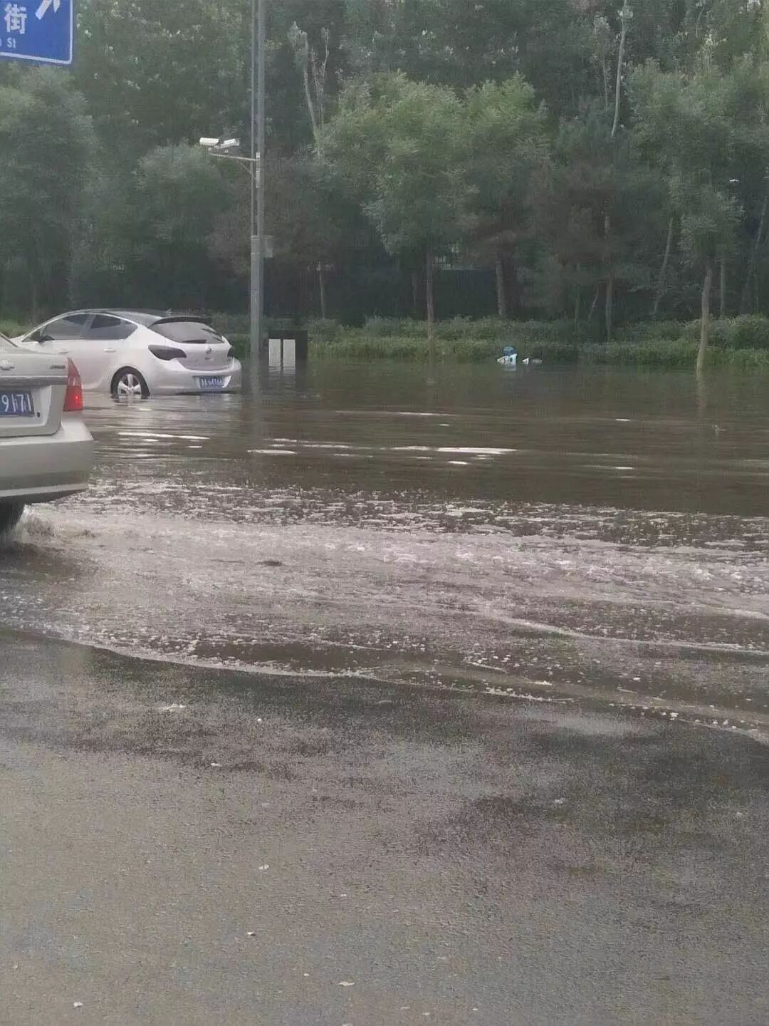 石家庄暴雨,多车被淹的背后与应对 石家庄暴雨,多车被淹的背后与应对