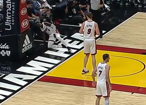 聊聊NBA季后赛平均得分排名,那些得分机器是怎么炼成的 聊聊NBA季后赛平均得分排名,那些得分机器是怎么炼成的