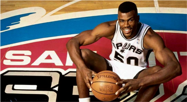 NBA历史前十的大前锋排名，我边看球边琢磨出来的