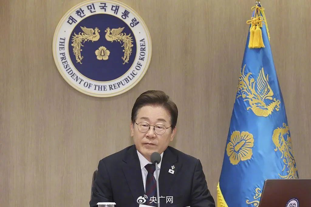 李在明会见挪威首相，复刻维京划船，共绘中挪友谊新篇章