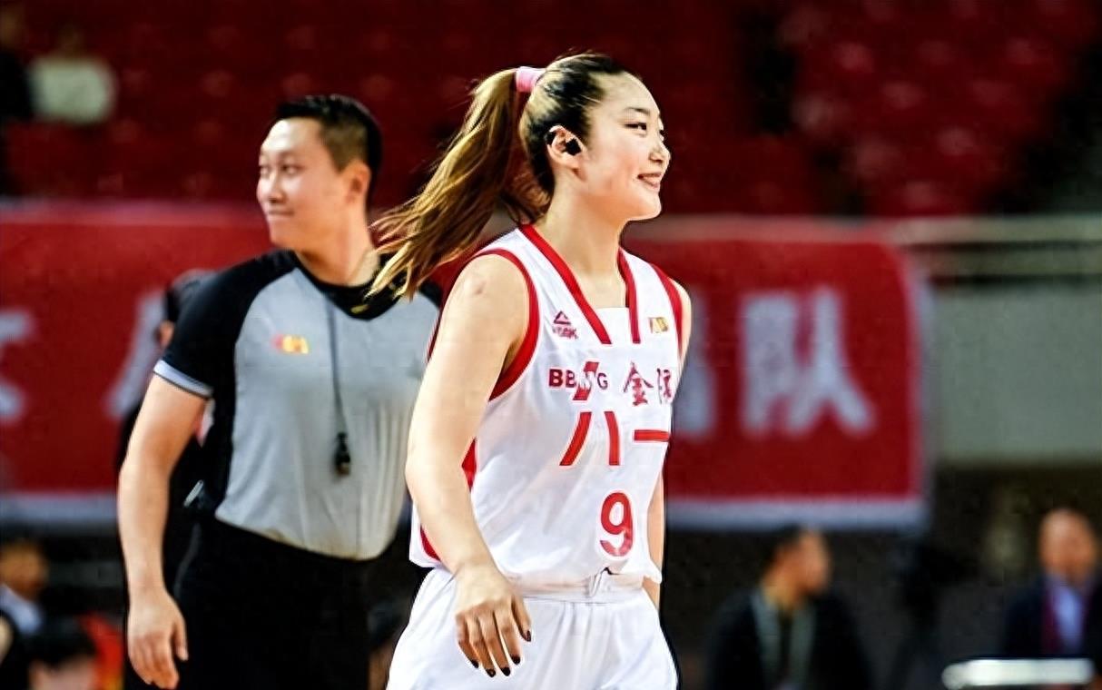 篮球比赛一共多长时间？这个问题比你想的复杂