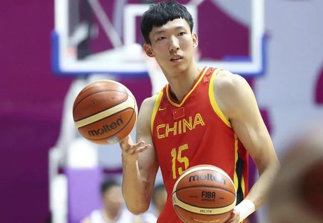 周琦实际年龄93年的?这事儿咱们得掰扯掰扯 周琦实际年龄93年的?这事儿咱们得掰扯掰扯